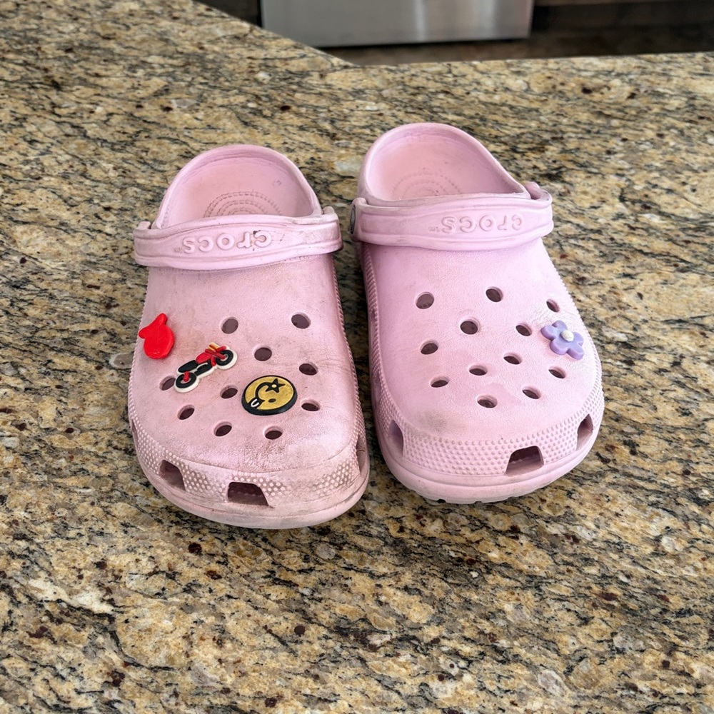 CROCS Light Pink Sandals with Playful Charms - Picture 2 of 3